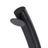 Doccia Solare Nera Per Giardino Con Soffione Rotondo Diametro 15.24 Cm Serbatoio 25 Litri Rubinetto Lavapiedi Altezza 226 Cm Doccia Con Struttura Curva In Polietilene Hd Con Accessori In Metallo Nero. Filtro Anticalcare e Copertura Per La Doccia.