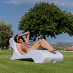 Chaise Longue Lussosa In Polietilene Hd