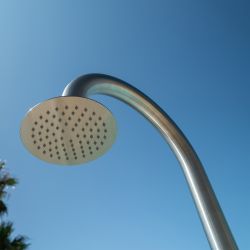 Doccia Di Qualita Acqua Fredda Piscina